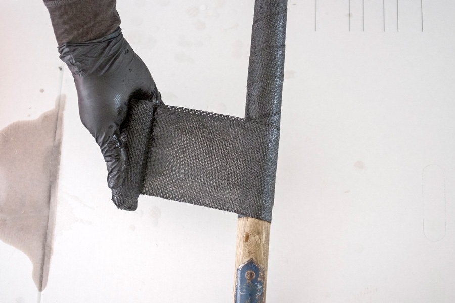 Alt kan teipes: Rull på teipen, slik at den dekker 5-10 cm på hver side av sammenføyningen