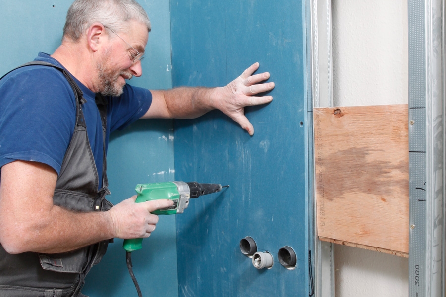 Gipsskruemaskine: Gipsskruemaskinen gør arbejdet nemmere