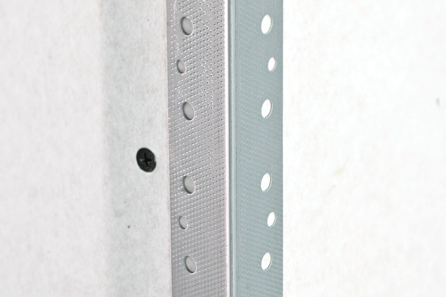 Kipsilevy - Tarvikkeet: Kulmasuojalista