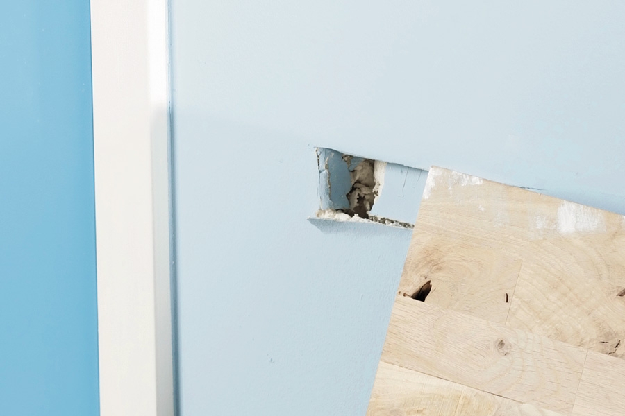 Hull i vegger med to lag gips