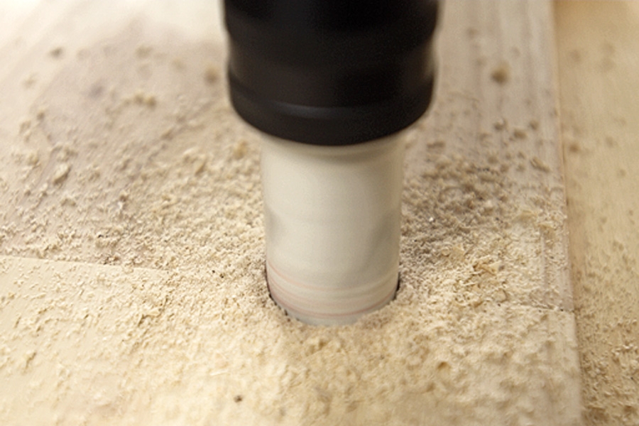 Tværgående samling mellem to brædder: Tag brædderne ud igen, og stød dem sammen i enden