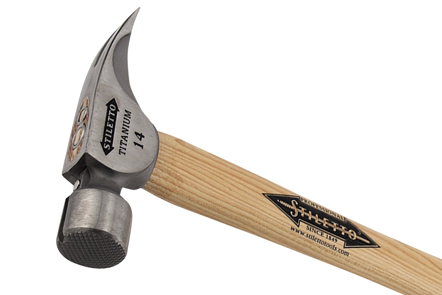 Hammer med hammerskafte i træ