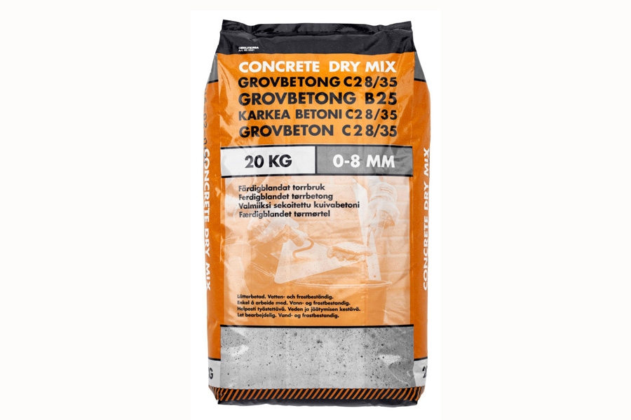 Om du vill blanda ner fibrer i betong är det bäst att torrblanda först och sedan tillsätta vatten. Det är lätt att blanda färdiga blandningar: först vatten, sedan pulver.