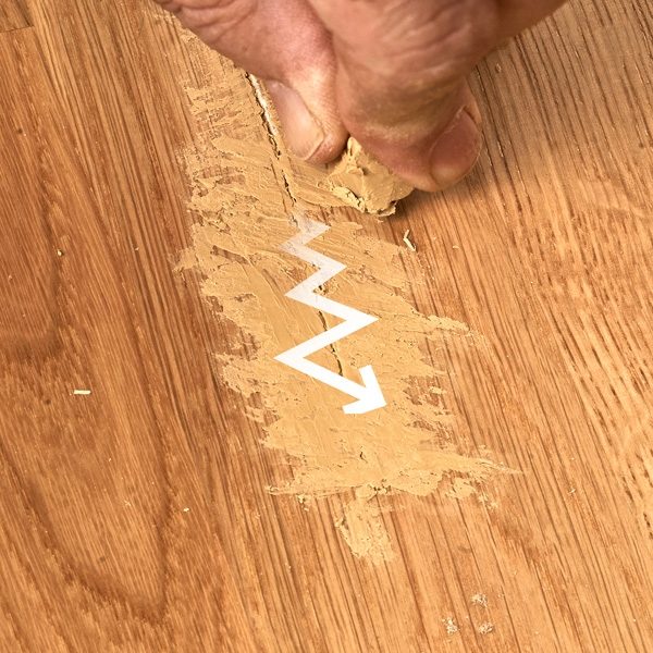 Repor i parkett husmorstips