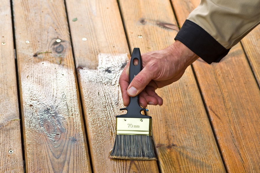 Træolie: Træolie til terrasser og havemøbler