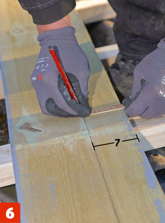 Uusi katto vanhan päälle