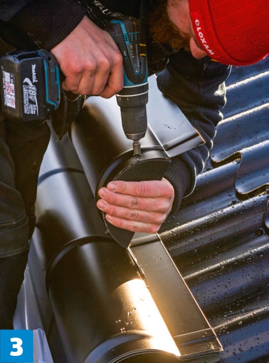 Uusi katto vanhan päälle