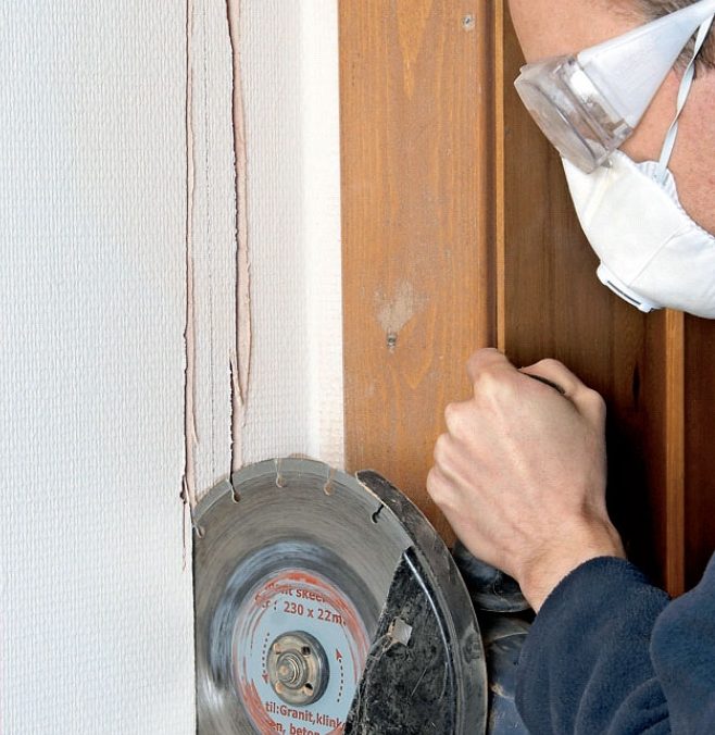 Gjem de stygge varmerørene i veggen