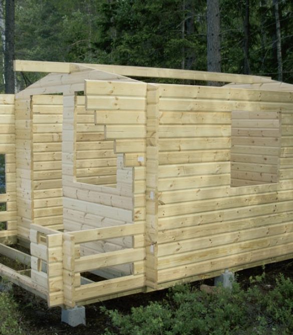 Rakenna mökki: Rakennus on noussut