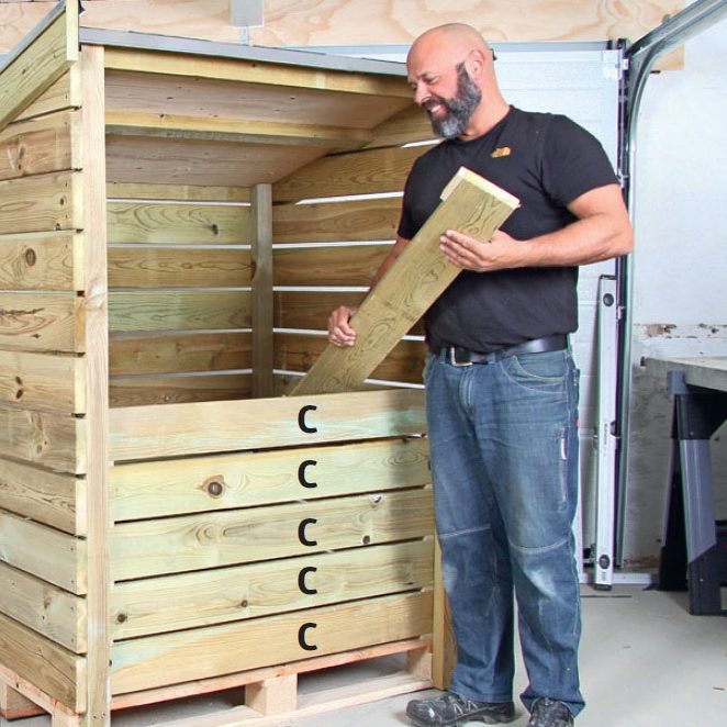 Puukatos Kuormalavoista