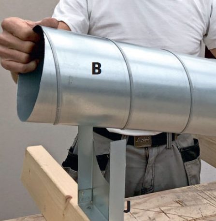 Lägg ner rören i fästena til värmeflyttaranläggning