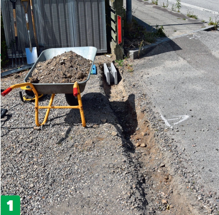 Skydeport: Der graves ud til støberenden.