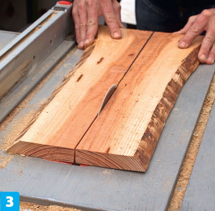 Resin: Bordet deles midt i streken.