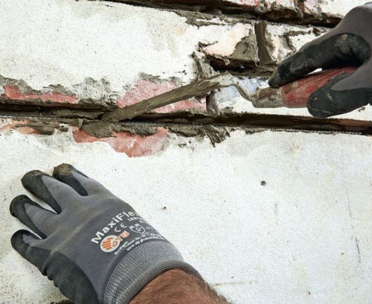 Setningsskader: Press stengene helt inn