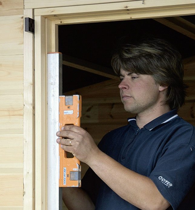 Byg selv hytte: Tag vinduet ud af karmen