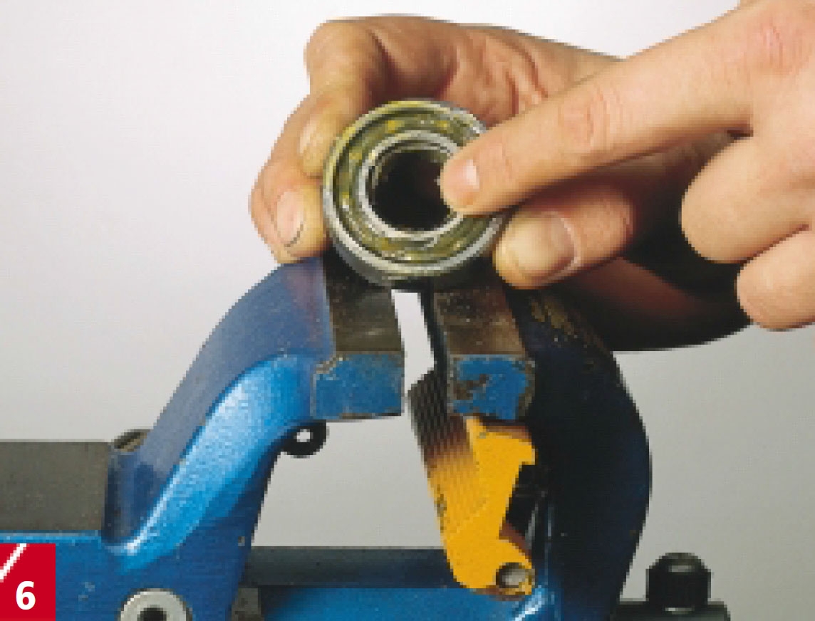 Skifte hjullager tilhenger