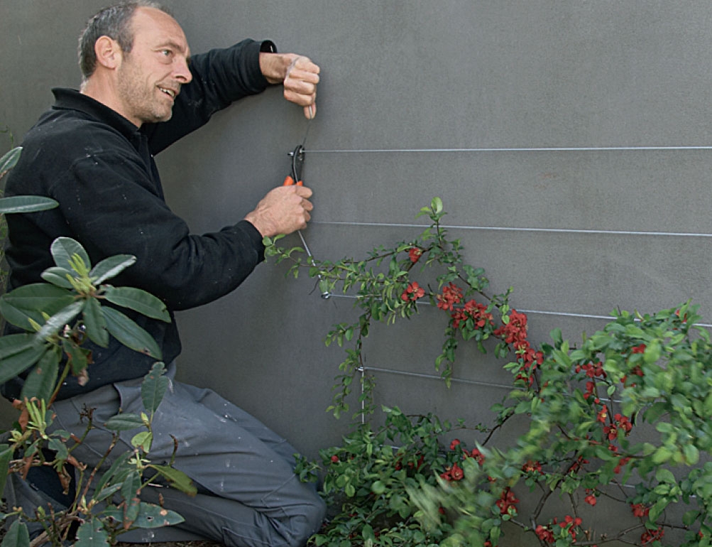 Fästa armeringsnät på vägg