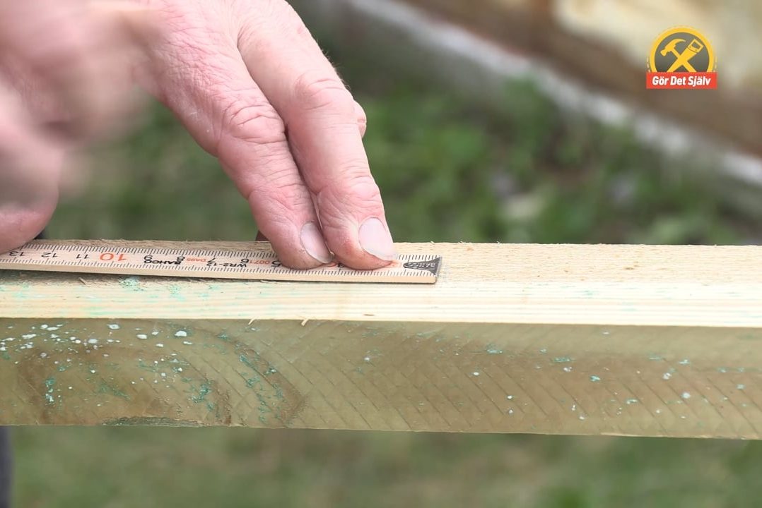 Rita upp exakt med tumstocken