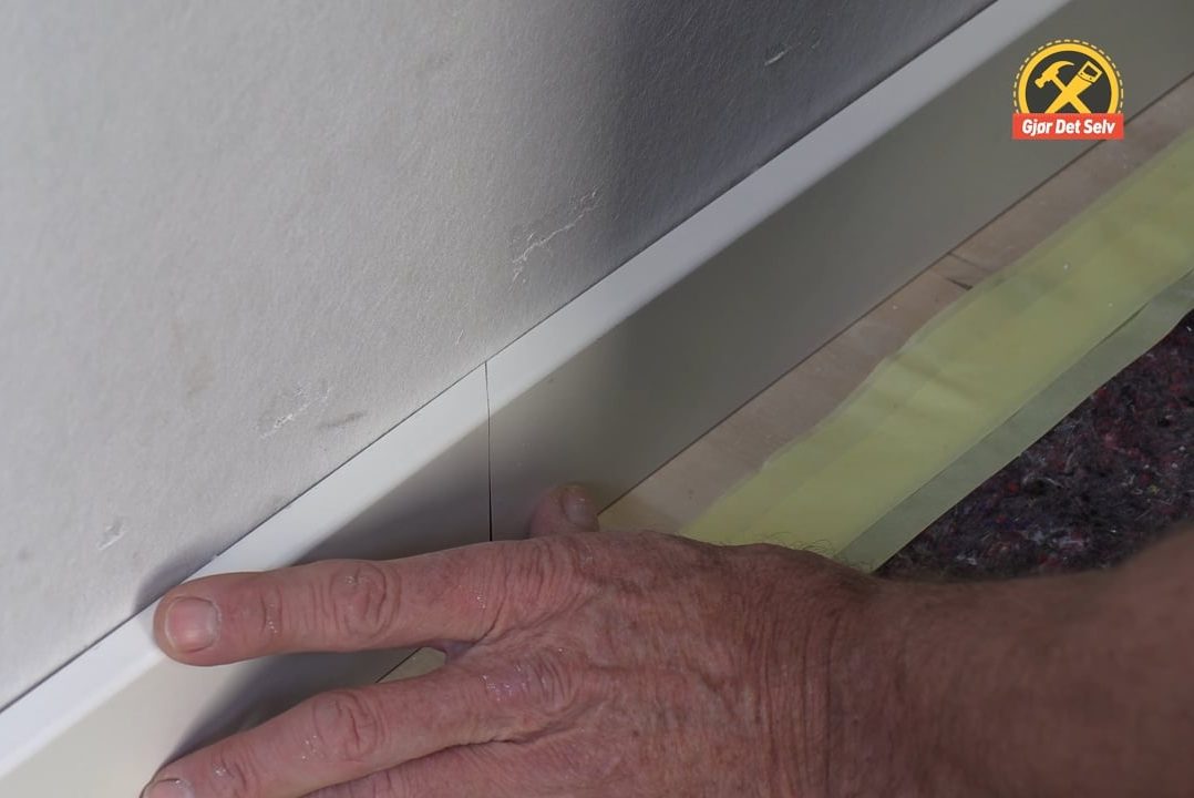 Skrå sammenføyninger på fotlisten