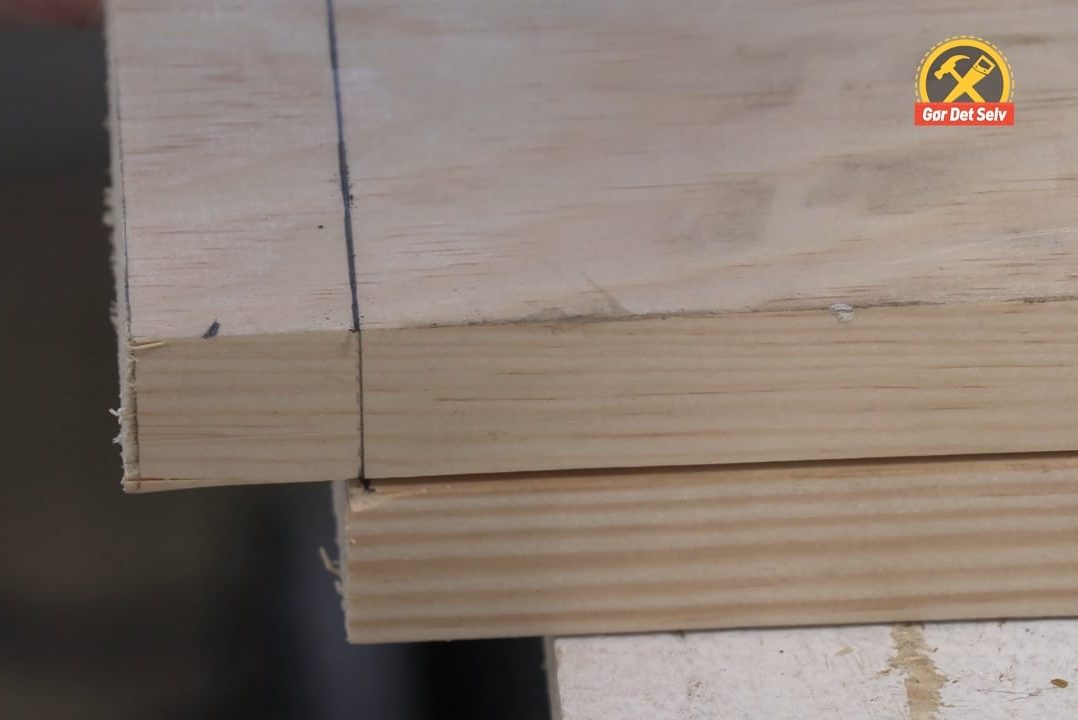 Sav tynde snit med håndsaven