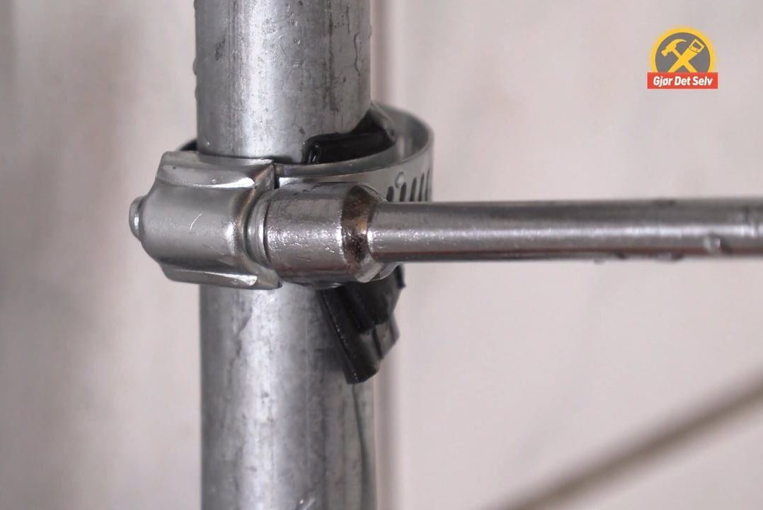 Nødlapp til utette rør