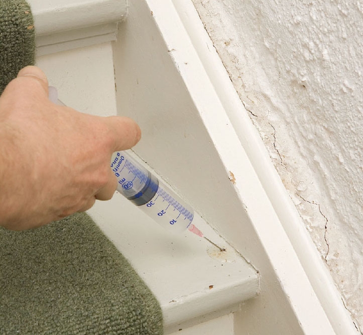 Få trappa att sluta knarra