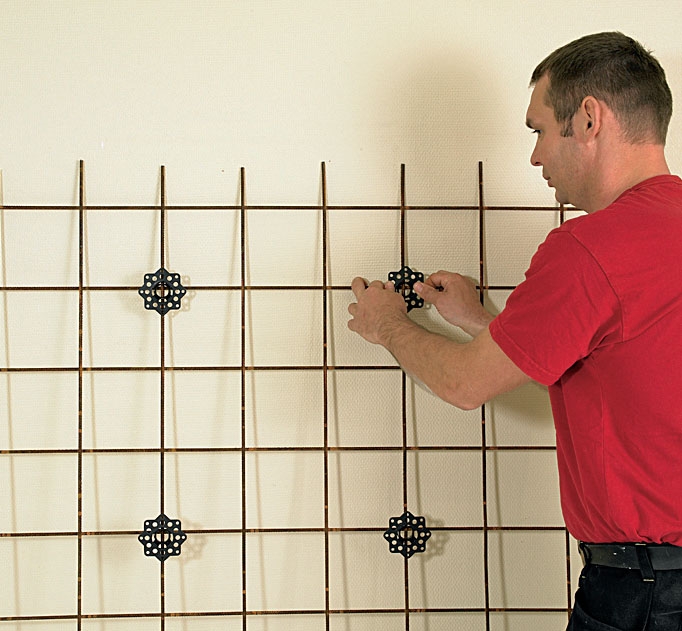 Gulvvarme beton: Afstandsfødderne skal hæve armeringsnettet