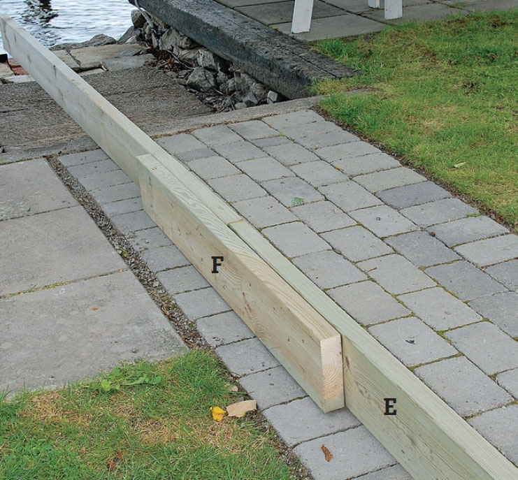 Byg en badebro af træ