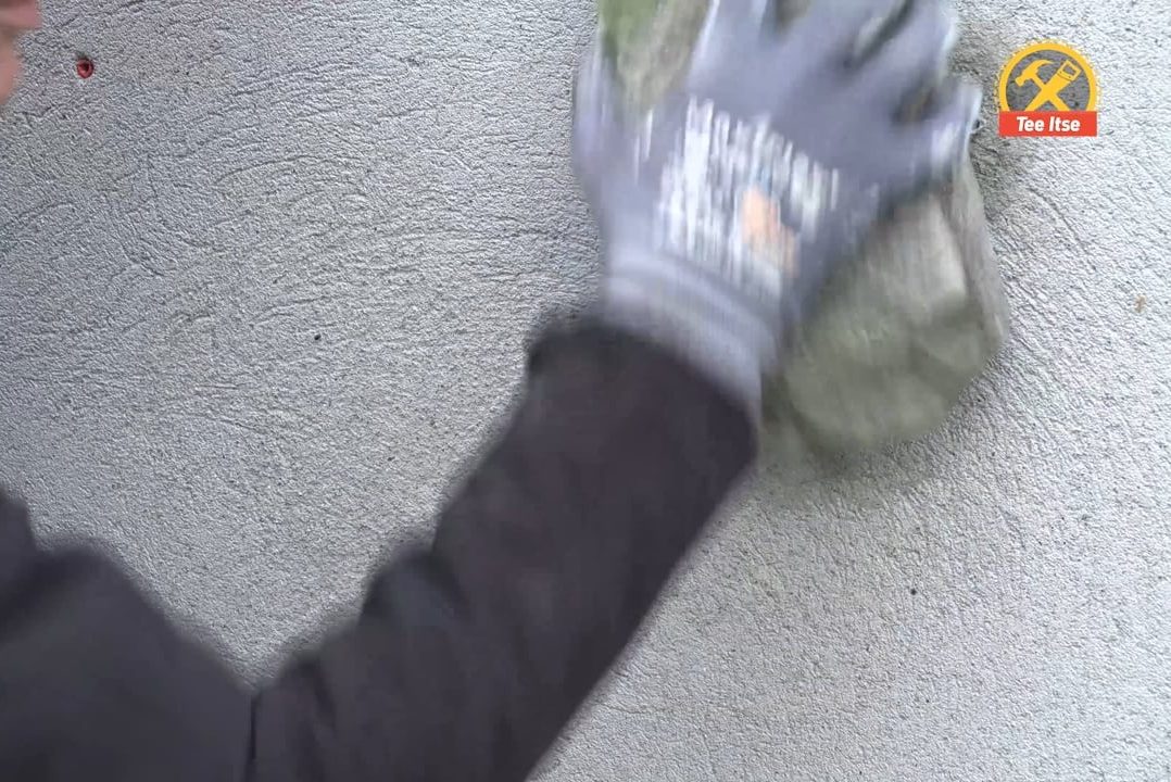 Käytä tiiltä hiomapaperina