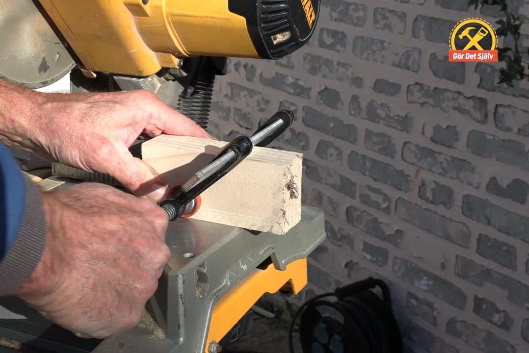 Stoppkloss för kapsågen