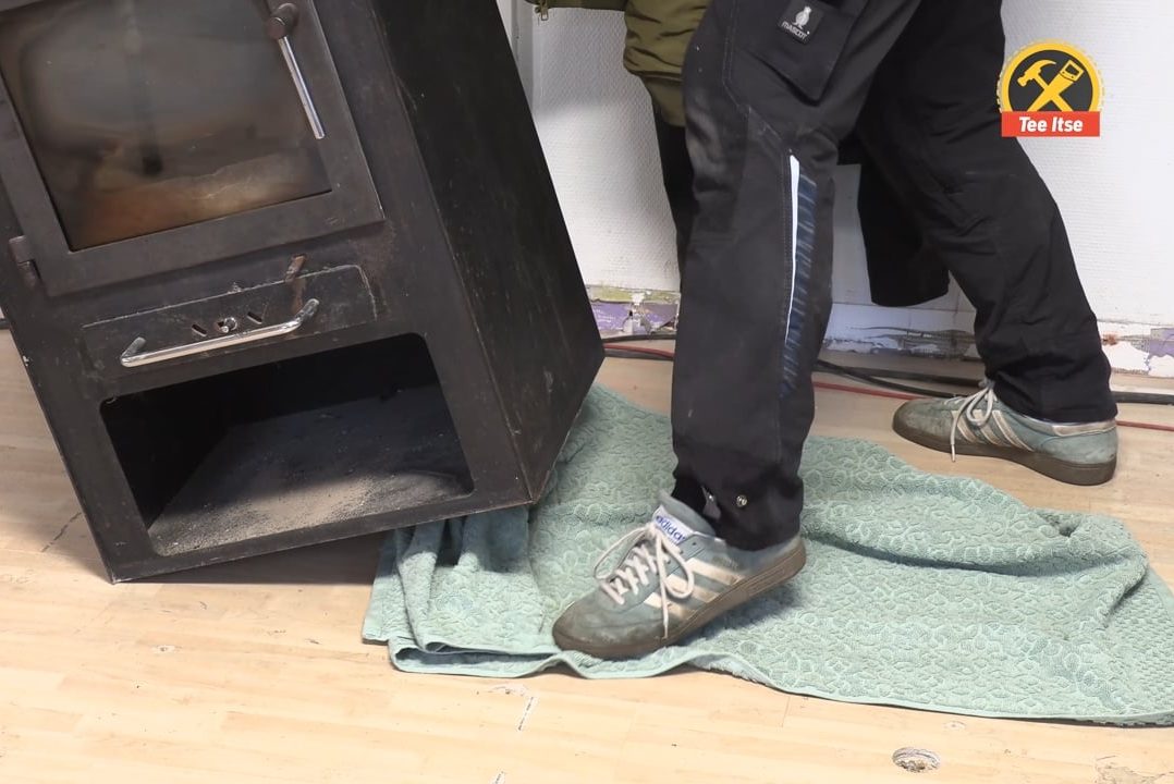 Siirrä painavat esineet matolla