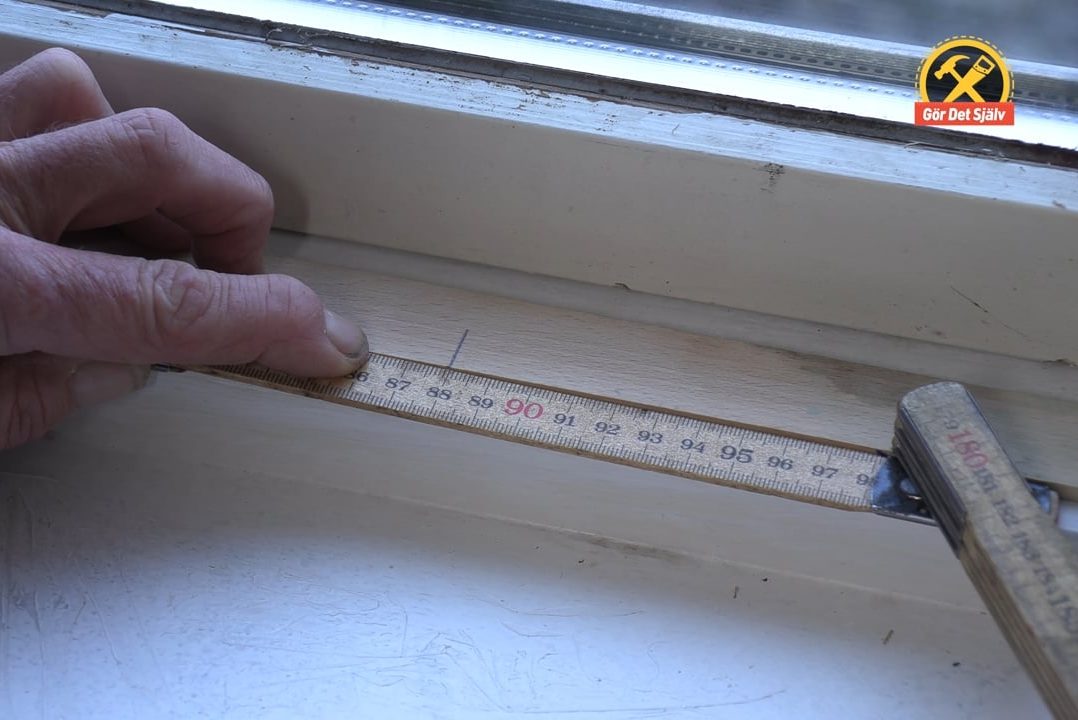 Invändiga mått med tumstock