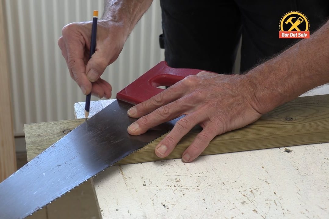 Brug saven som vinkel