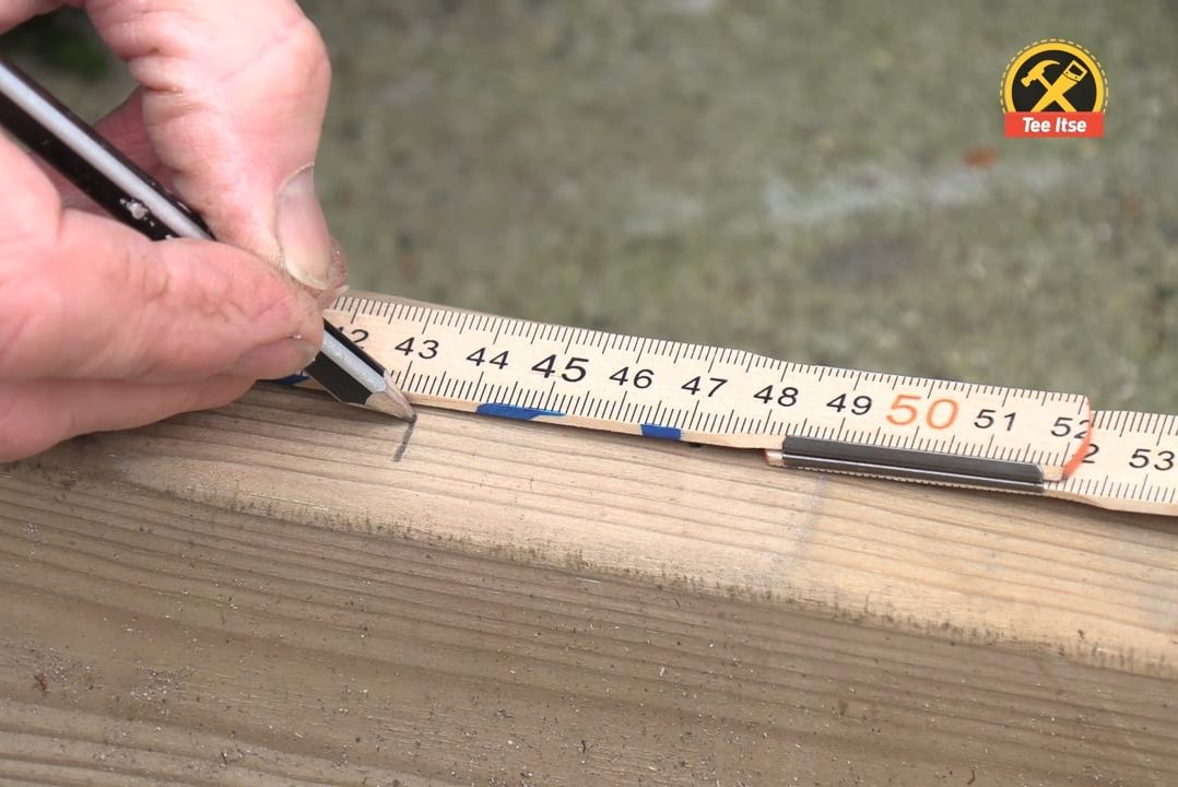 Mittaa reunasta reunaan