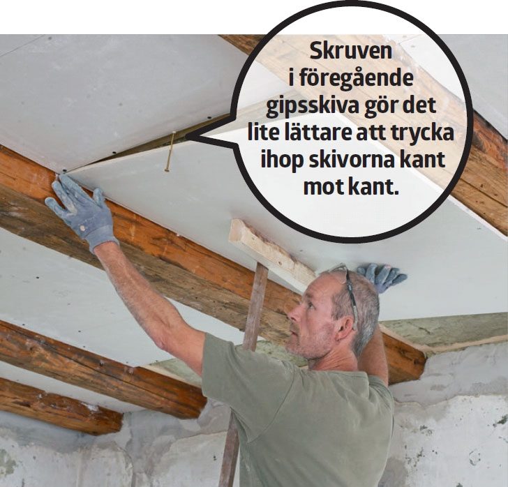 Frilagda bjälkar: Skär en skiva 7-8 cm bredare