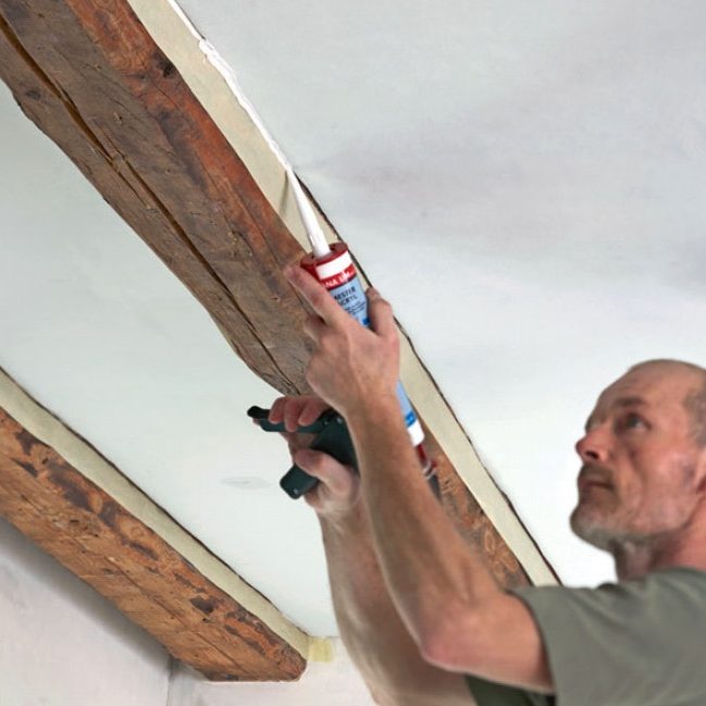 Frilagda bjälkar: Lägg en akrylfog