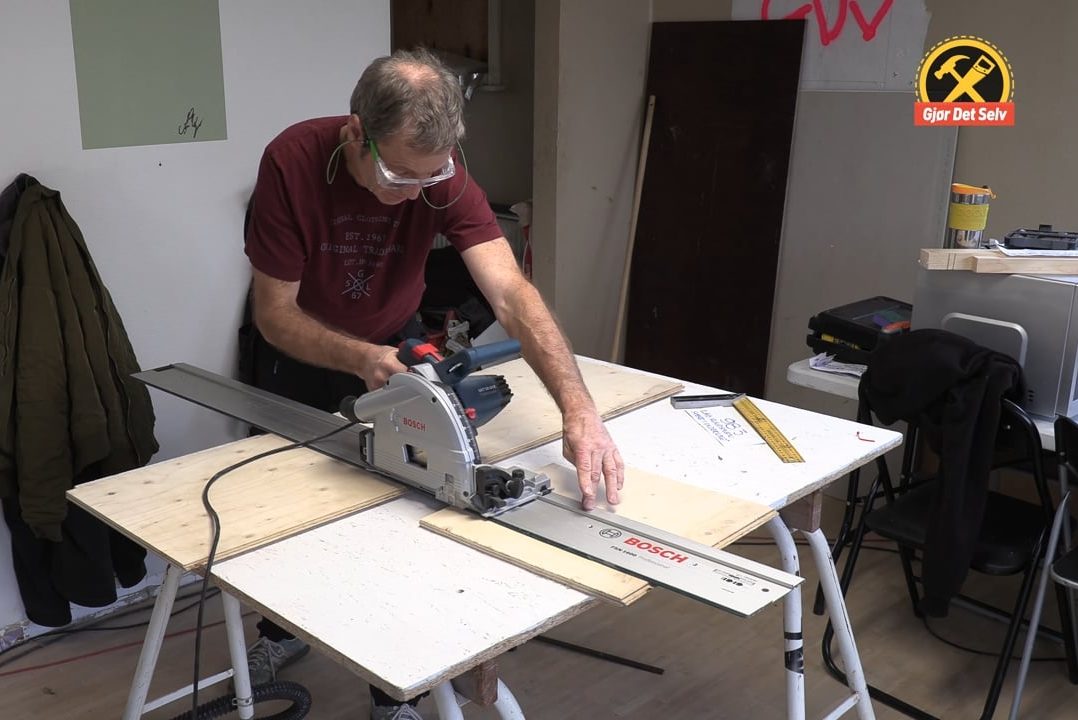 Støtt skinnen til dykksagen