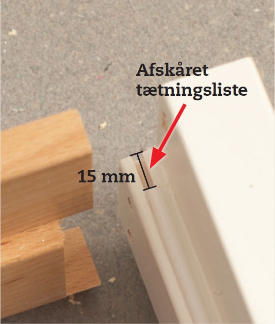 Lydisoleret dør: Fjern lidt af tætningslisten