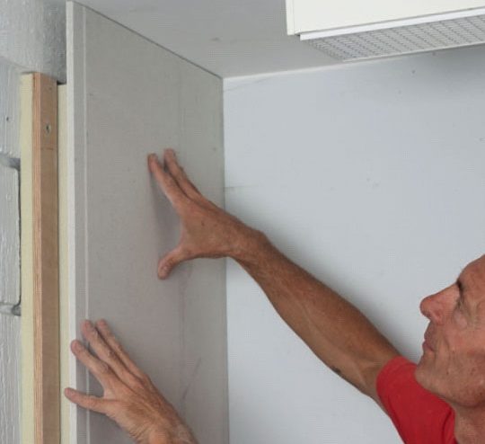 Varmväggsskivor: Nu kan skivan sättas på plats