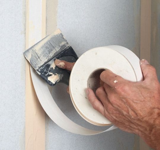 Varmväggsskivor: Tryck fast armeringen