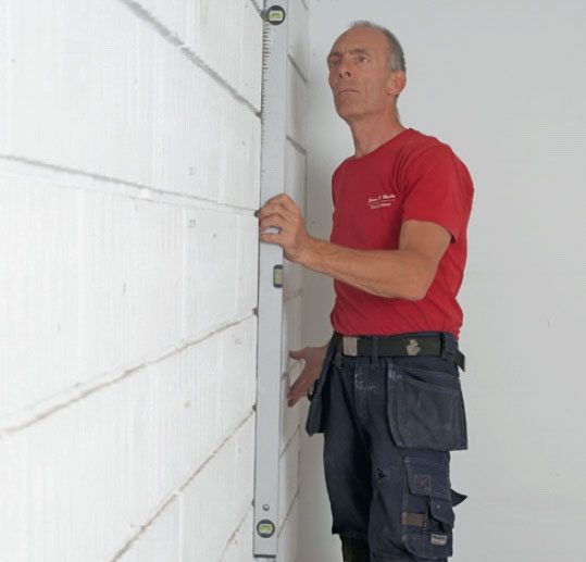 Lämpöeristelevy: Tutki seinä