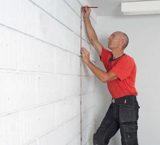 Varmvægsplader: Mål op til de første stolper