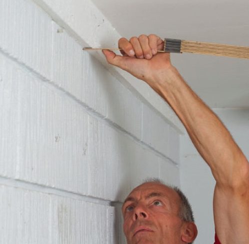 Varmvægsplader: Mål op, hvor der er rør, kabler