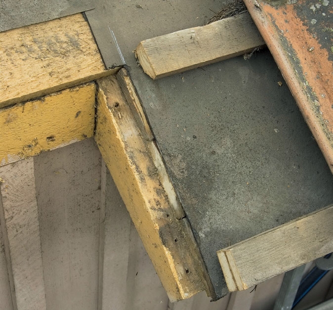 Reparasjon av undertak