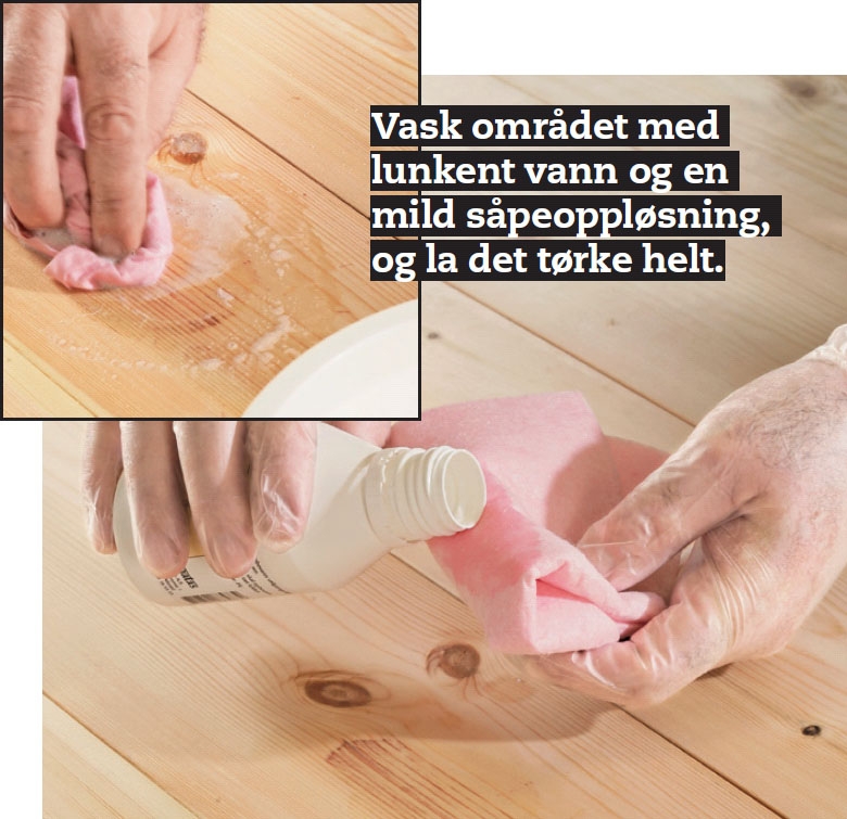 Vask området med lunkent vann