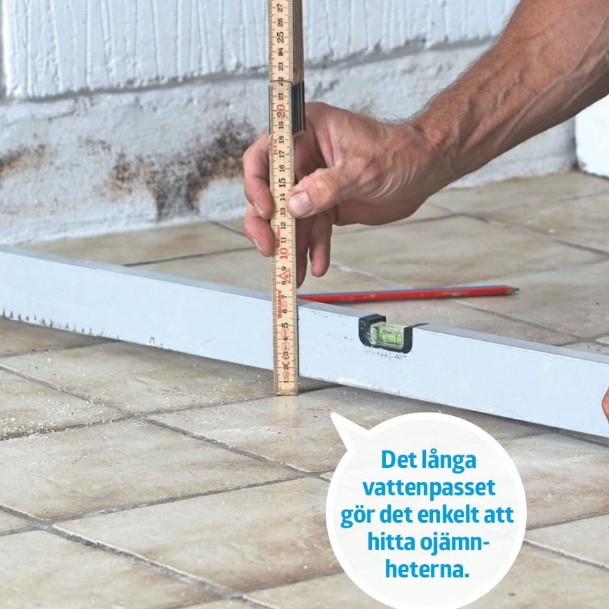 Självnivellerande spackelmassa