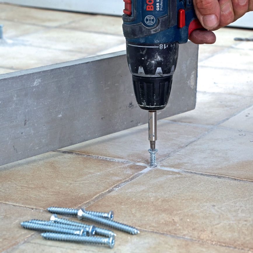 Självnivellerande spackelmassa