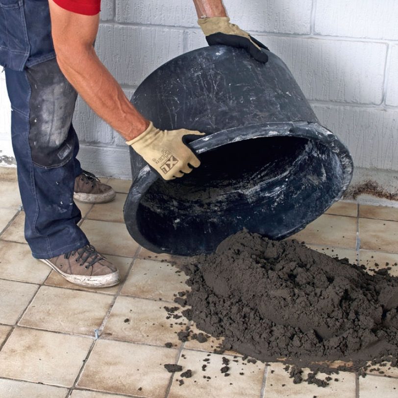 Självnivellerande spackelmassa