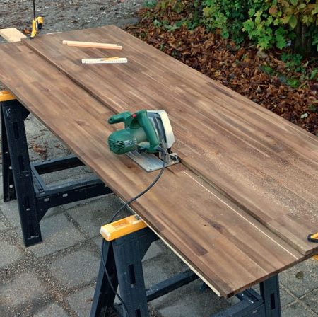 Ny trappe: Skær trinene ud i den rigtige dybde