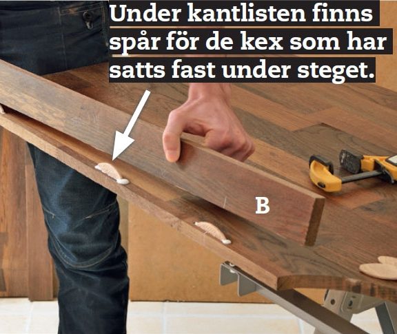 Renovera trappa billigt: Klicka lim i spåren och tryck fast kexen